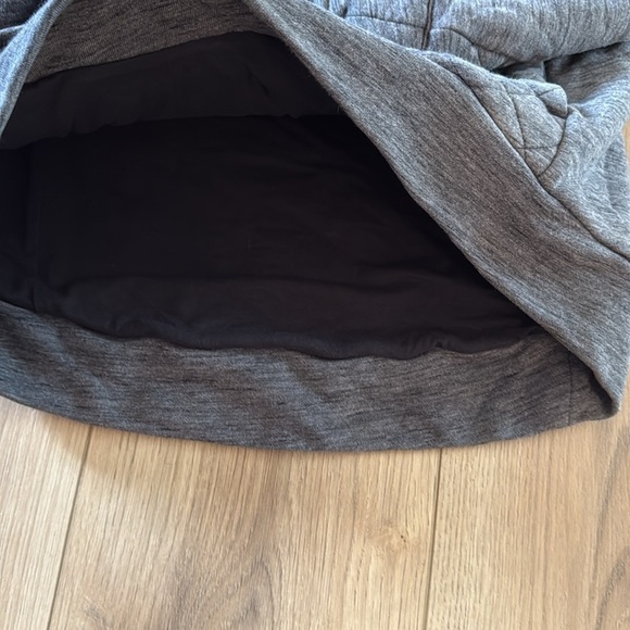Lululemon Athletica Forever Warm Gray Quilted Sweater Size 2 - Picture 3 of 6